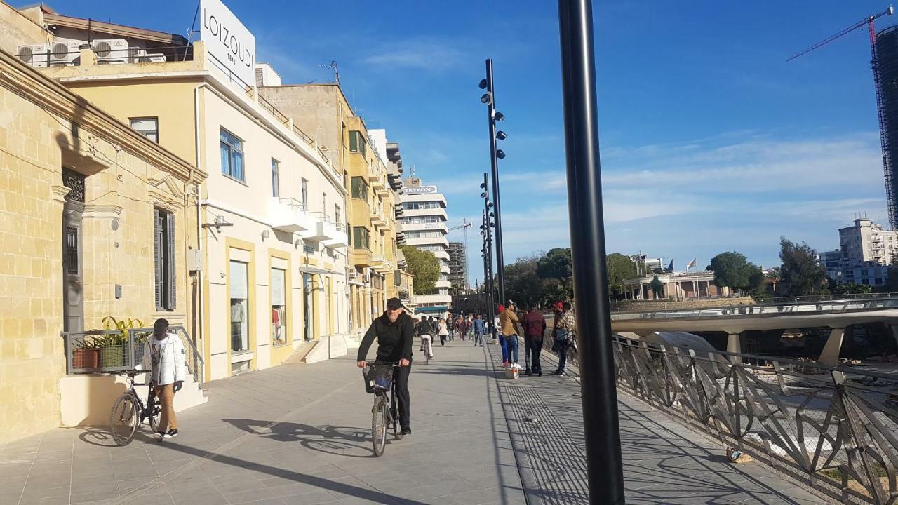 Central Square Apartment Nicosia Esterno foto
